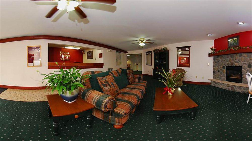 Econo Lodge Inn & Suites Eau Claire Zewnętrze zdjęcie