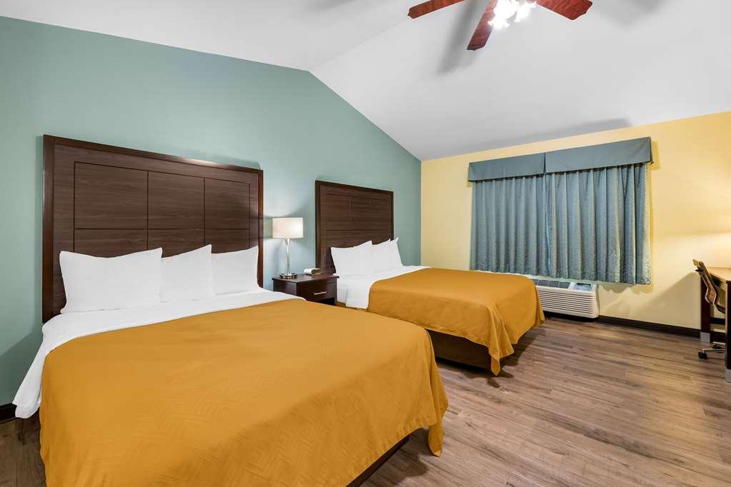 Econo Lodge Inn & Suites Eau Claire Pokój zdjęcie