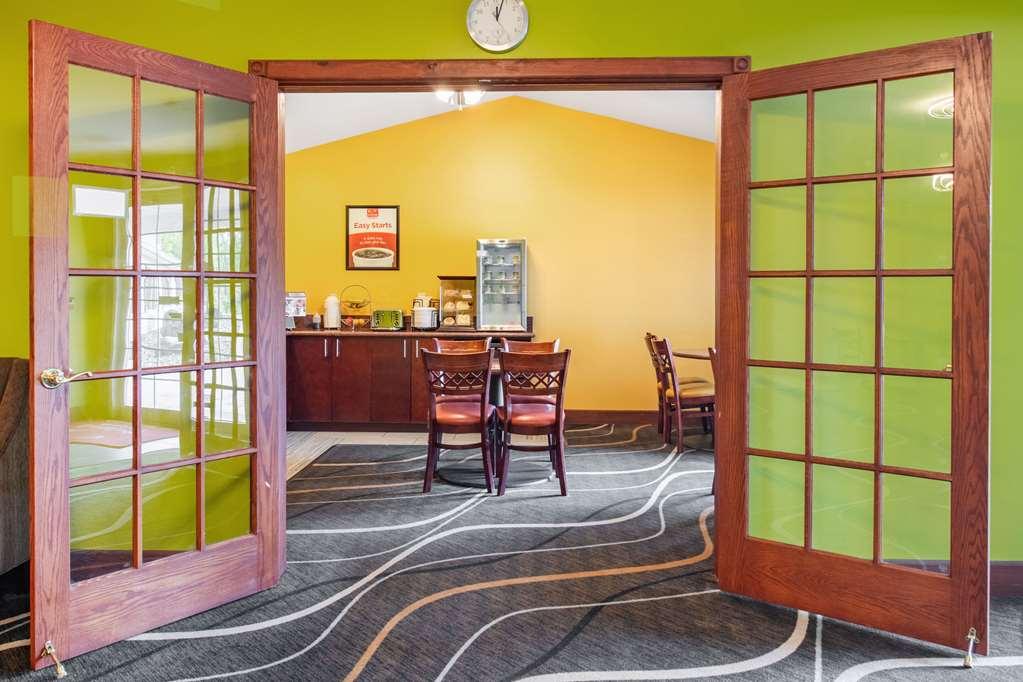 Econo Lodge Inn & Suites Eau Claire Restauracja zdjęcie